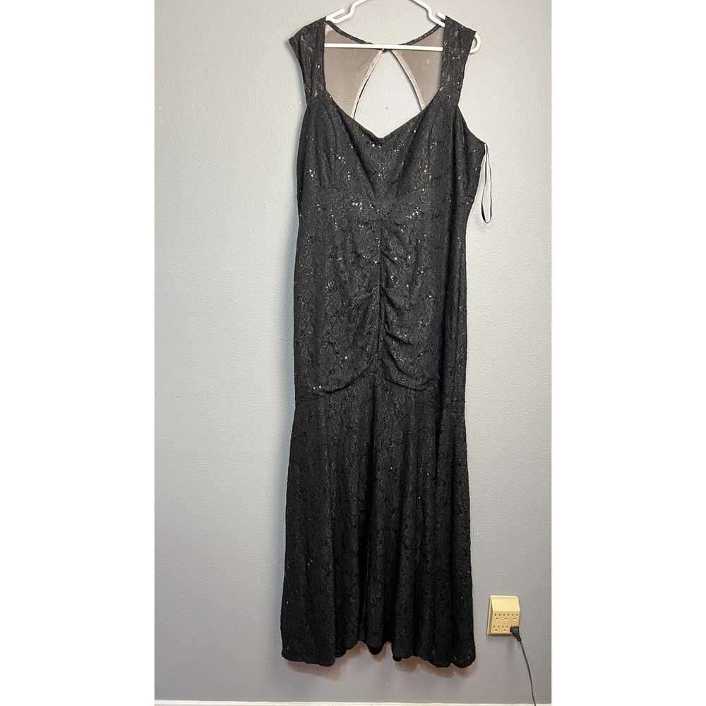 Fiesta Fashion Black Sequin Formal Lace Keyhole Back Mermaid Gown Dress 4X-Large